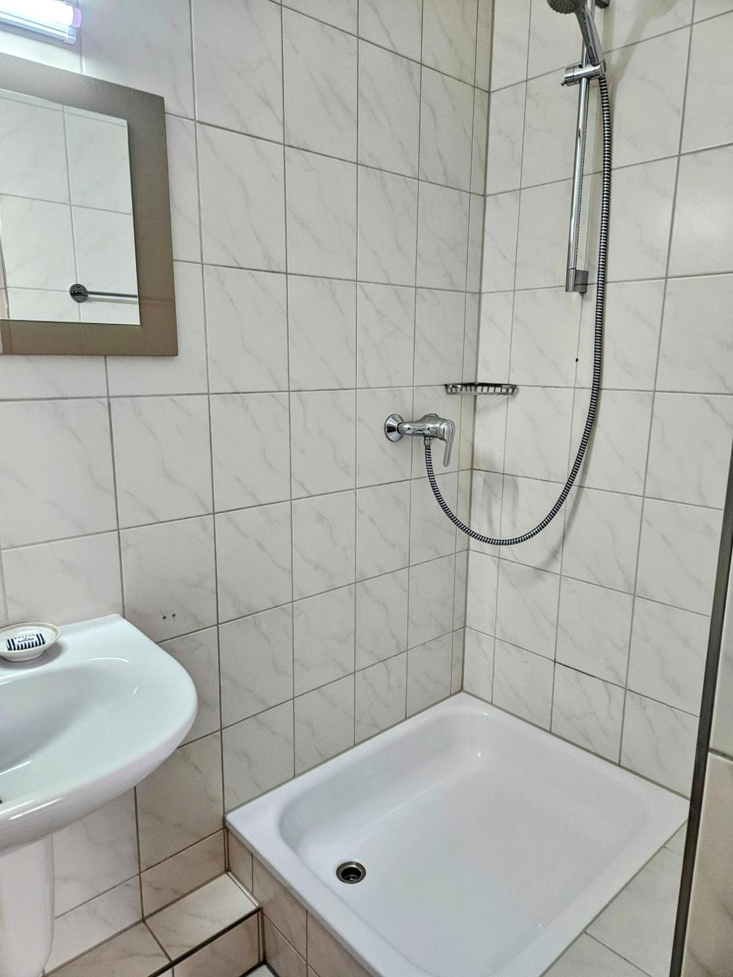 Apartment Jackie Bielefeld Esterno foto